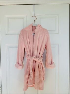 GAP Pink Plush Hooded Bathrobe for Kids